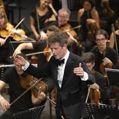 Philipp von Steinaecker mit dem Mahler Academy Orchestra